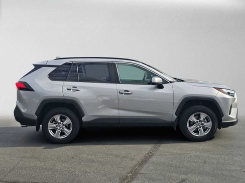 Certified 2025 Toyota RAV4 XLE FWD image 2