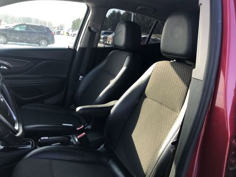 Used 2019 Buick Encore Preferred w/ Safety Package image 4