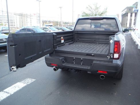 Used 2023 Honda Ridgeline RTL image 14