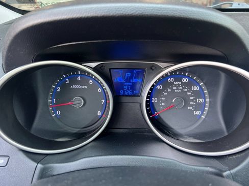 Used 2013 Hyundai Tucson GLS AWD/4WD image 23