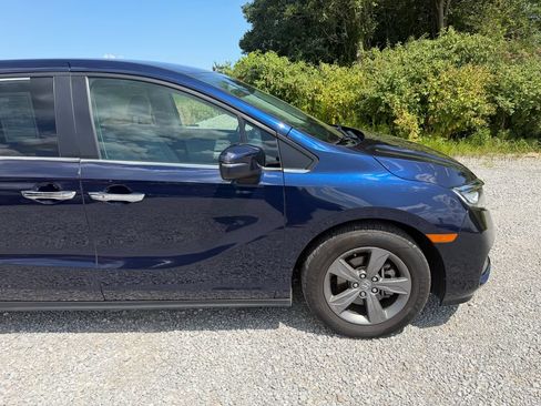Used 2023 Honda Odyssey EX image 28