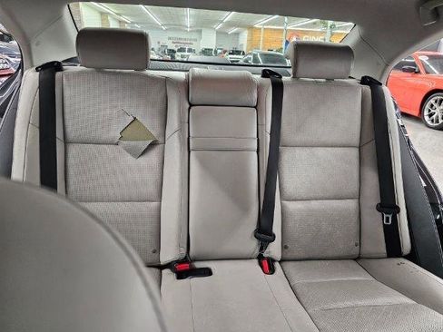 Used 2013 Lexus ES 350 w/ Ultra Luxury Pkg FWD image 34