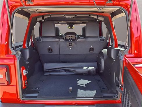 New 2024 Jeep Wrangler Sahara w/ Technology Group image 22