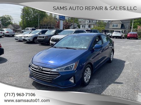 Used 2019 Hyundai Elantra SE FWD image 1