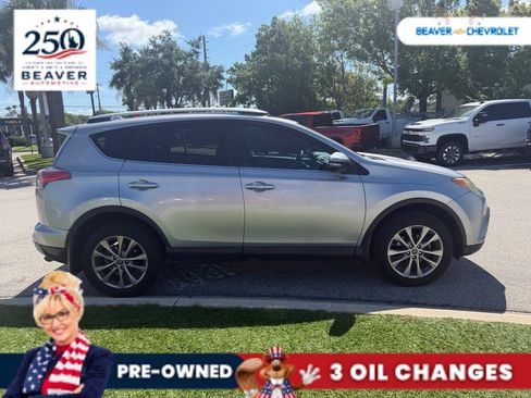 Used 2016 Toyota RAV4 Limited AWD/4WD image 3