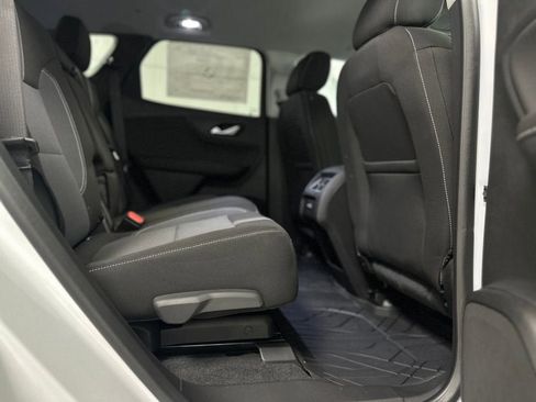 New 2026 Chevrolet Blazer LT image 21