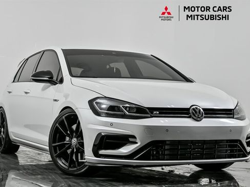 Used 2019 Volkswagen Golf 4-Door image 1