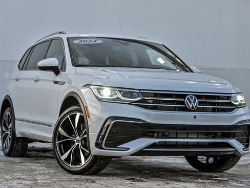 Used 2024 Volkswagen Tiguan SEL R-Line image 1