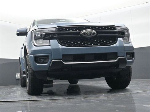 New 2025 Ford Ranger Lariat w/ FX4 Off-Road Package image 18