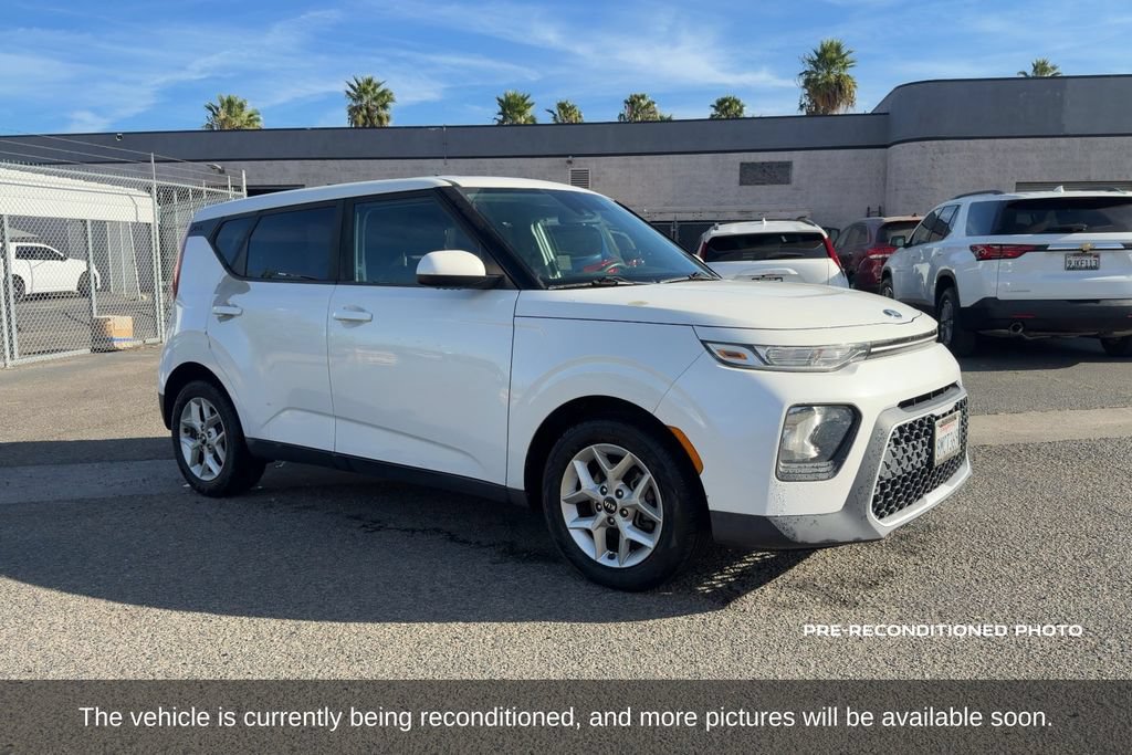 Used 2020 Kia Soul S FWD image 3