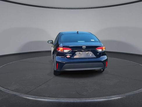 Used 2024 Toyota Corolla LE FWD image 7