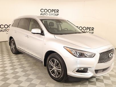 Used 2017 INFINITI QX60 FWD w/ Premium Plus Package