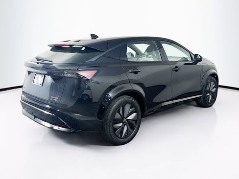 Used 2023 Nissan Ariya AWD image 9