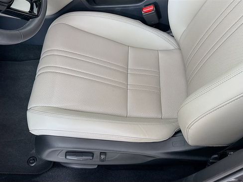 Used 2024 Honda HR-V EX-L image 19