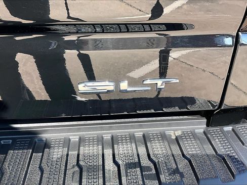 Certified 2022 GMC Sierra 1500 SLT image 10