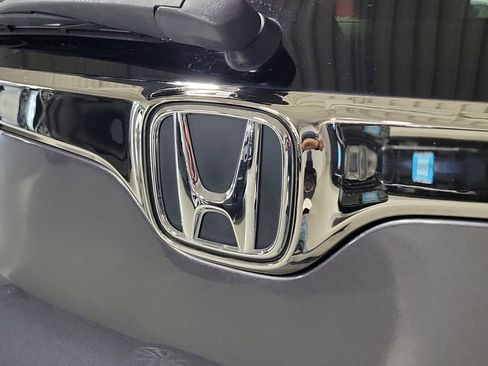 Used 2021 Honda CR-V Touring image 6