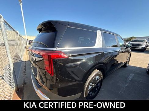 Certified 2026 Kia Carnival LXS FWD image 9