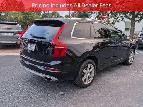 Used 2020 Volvo XC90 T6 Momentum AWD/4WD image 4