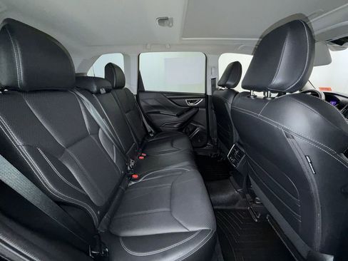 Used 2020 Subaru Forester Limited image 17