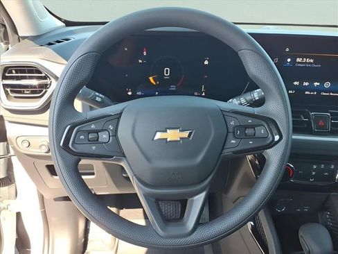 New 2026 Chevrolet TrailBlazer LT w/ Driver Confidence Package image 9