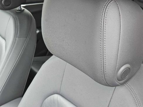 Used 2020 Audi Q3 2.0T Premium image 15