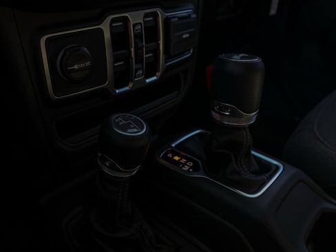 New 2026 Jeep Wrangler Unlimited Sport AWD/4WD image 31