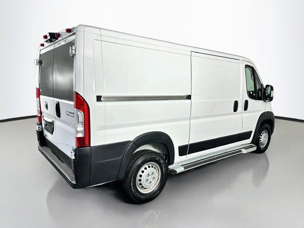 Used 2025 RAM ProMaster 2500 w/ U-Haul Equipment Group FWD image 7