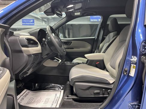 Certified 2026 Subaru Forester Premium AWD/4WD image 14