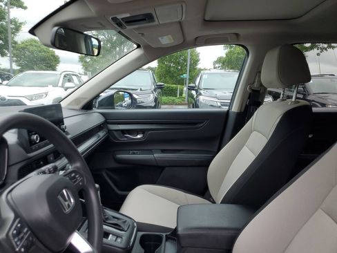 Used 2023 Honda CR-V EX image 16
