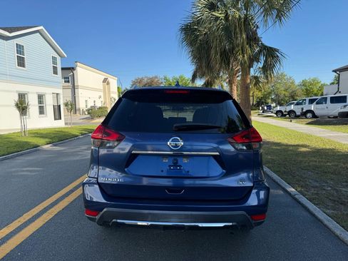 Used 2017 Nissan Rogue SV FWD image 7