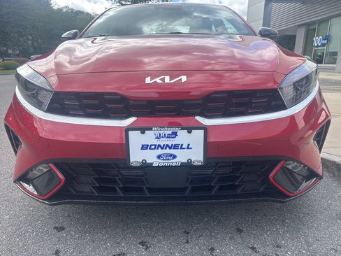 Used 2024 Kia Forte GT-Line w/ GT-Line Premium Package FWD image 9