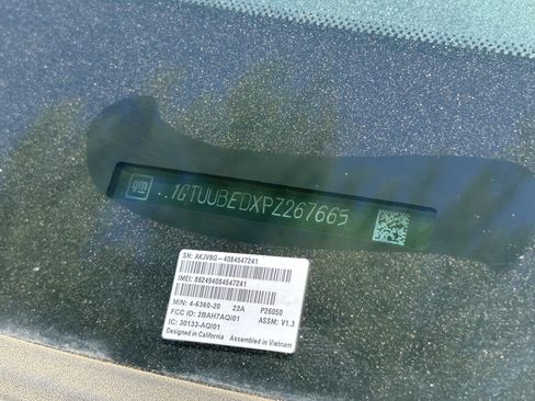 Used 2023 GMC Sierra 1500 SLE AWD/4WD image 30