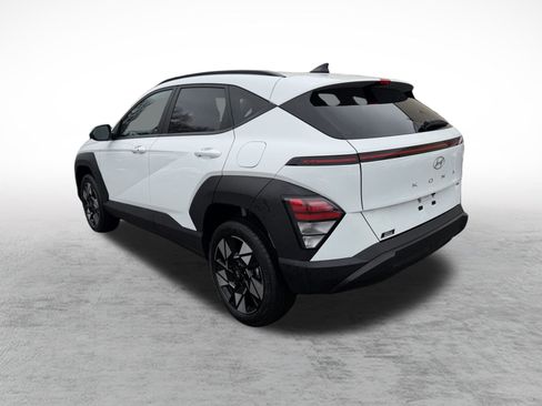 Used 2024 Hyundai Kona SEL image 5