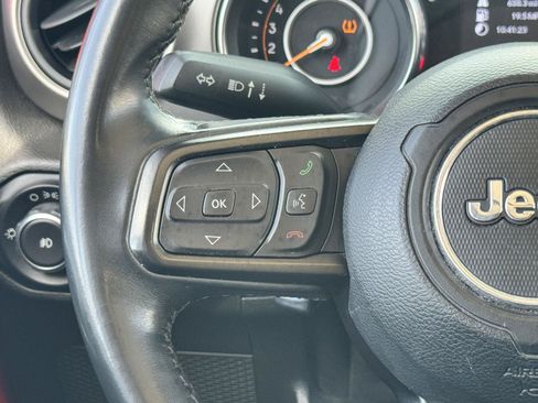 Used 2020 Jeep Wrangler Unlimited Sport S AWD/4WD image 16