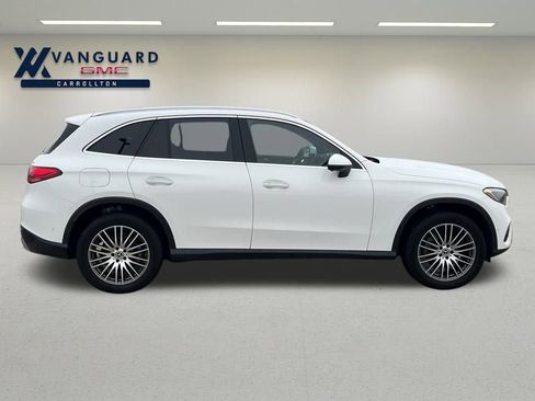 Used 2024 Mercedes-Benz GLC 300 4MATIC image 6