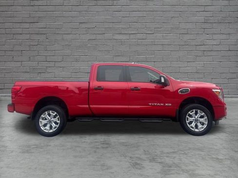 Used 2023 Nissan Titan SV w/ SV Convenience Package AWD/4WD image 8