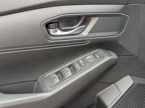 Used 2023 Honda Accord LX image 12