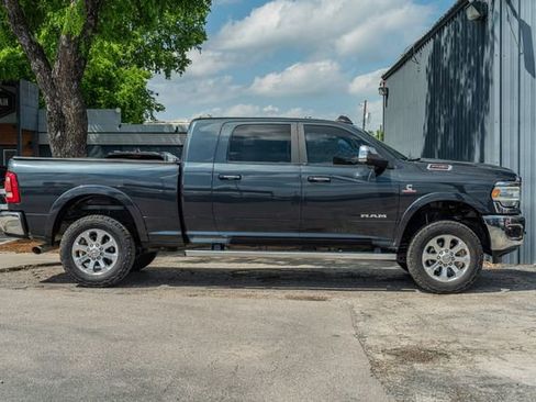 Used 2019 RAM 2500 Laramie AWD/4WD image 7