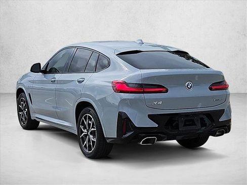 Used 2023 BMW X4 xDrive30i w/ M Sport Package AWD/4WD image 7