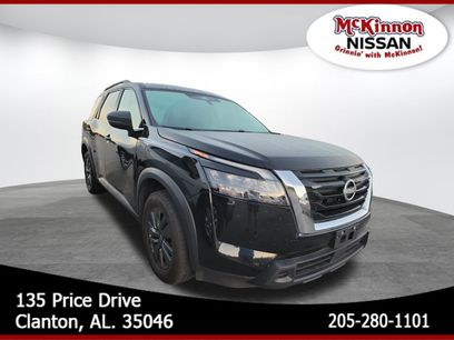 Used 2024 Nissan Pathfinder SV