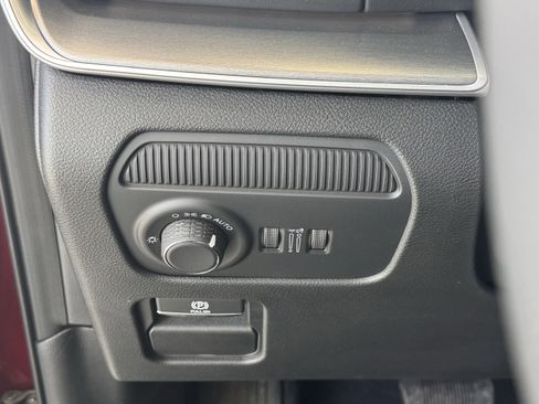 New 2026 Jeep Grand Wagoneer Limited image 14