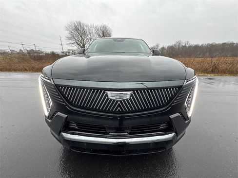 New 2025 Cadillac Escalade IQ Sport 2 image 27