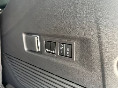 New 2026 Chevrolet Tahoe RST AWD/4WD image 14
