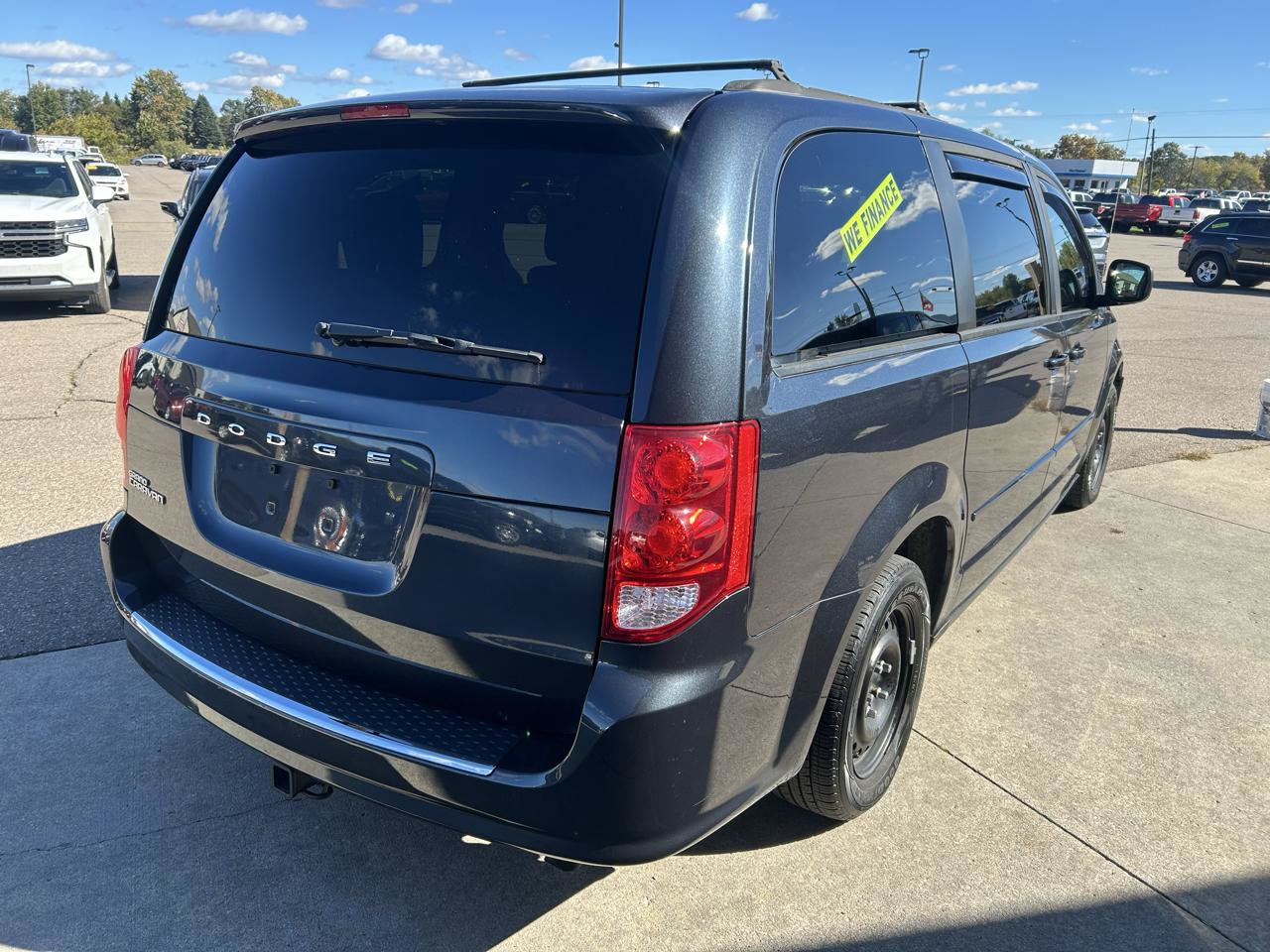 Used 2013 Dodge Grand Caravan SXT FWD image 5