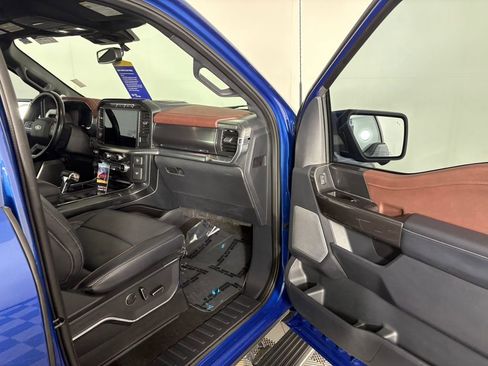 Certified 2022 Ford F150 Lariat w/ Equipment Group 502A High image 35