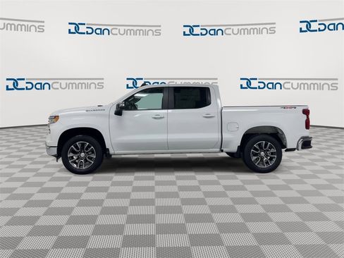 Used 2025 Chevrolet Silverado 1500 LT image 5