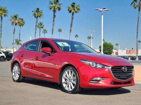 Used 2017 MAZDA MAZDA3 Touring image 34