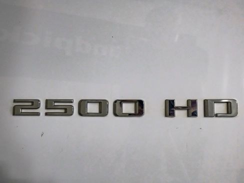 Used 2024 Chevrolet Silverado 2500 LT AWD/4WD image 44