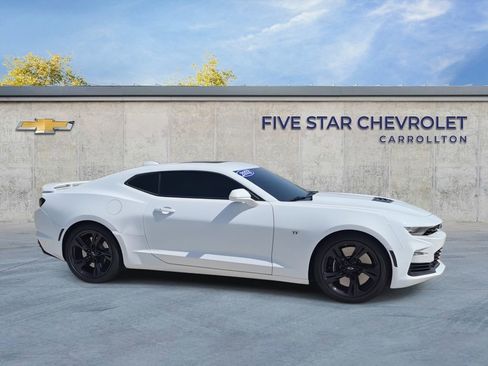 Certified 2023 Chevrolet Camaro SS RWD image 9