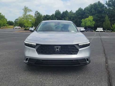 New 2026 Honda Accord Touring image 2
